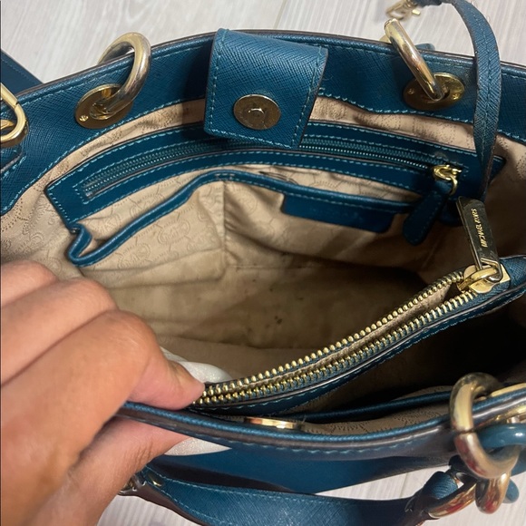 Teal Micheal Kors Bag 💙 - Picture 6 of 6
